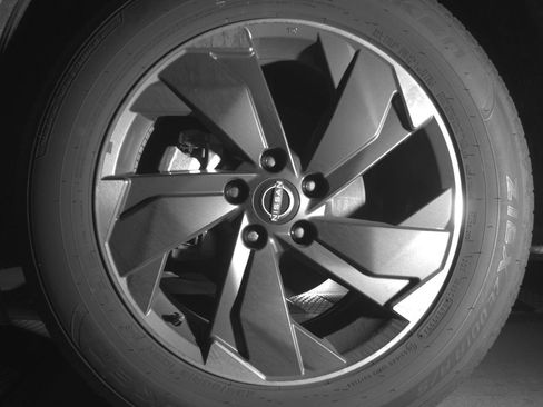 Used 2025 Nissan Rogue SV image 12