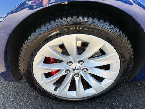 Used 2019 Tesla Model S Performance AWD/4WD image 10