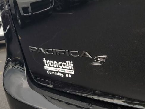 New 2026 Chrysler Pacifica Select w/ S Appearance Package FWD image 7
