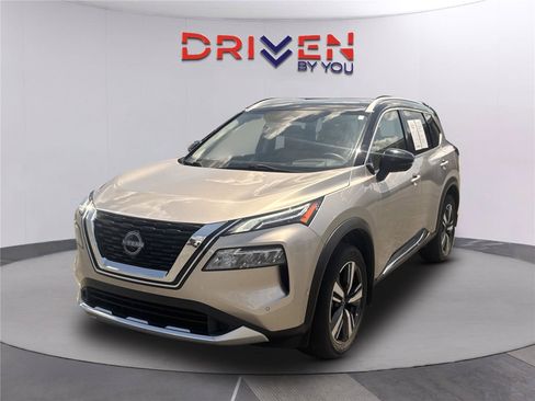 Used 2023 Nissan Rogue Platinum w/ Platinum Premium Package FWD image 8