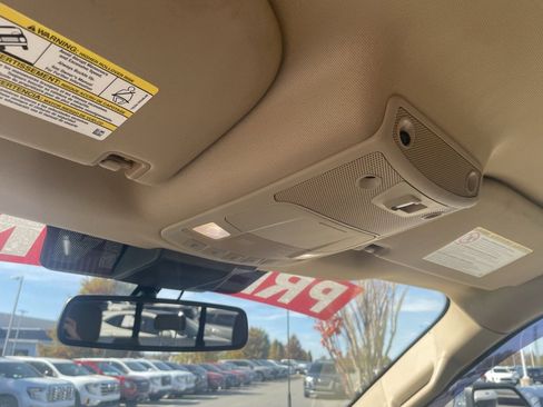 Used 2021 Ford F250 Lariat w/ Chrome Package image 23