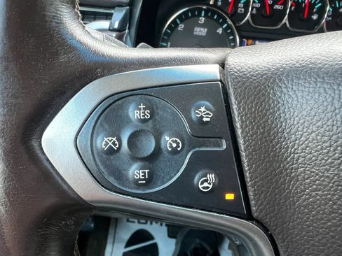Used 2015 Chevrolet Suburban LTZ AWD/4WD image 20