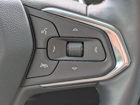 Certified 2025 Chevrolet Trax ACTIV w/ Driver Confidence Package FWD image 25