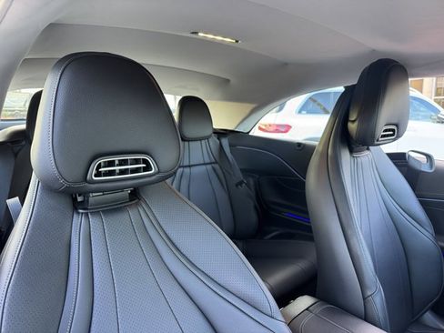 Used 2024 Mercedes-Benz CLE 450 4MATIC Cabriolet image 7