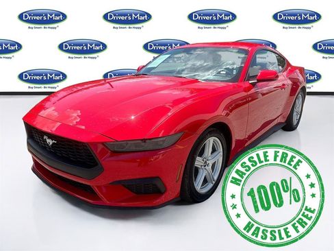 Used 2026 Ford Mustang Premium RWD image 3