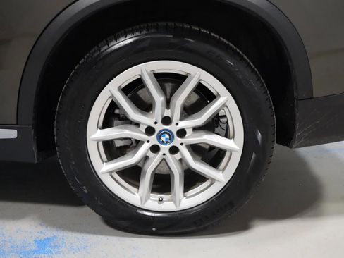 Certified 2023 BMW X5 xDrive45e image 32