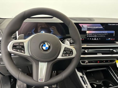 New 2026 BMW X5 xDrive40i w/ M Sport Package AWD/4WD image 22