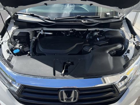 Used 2023 Honda Odyssey Touring image 28