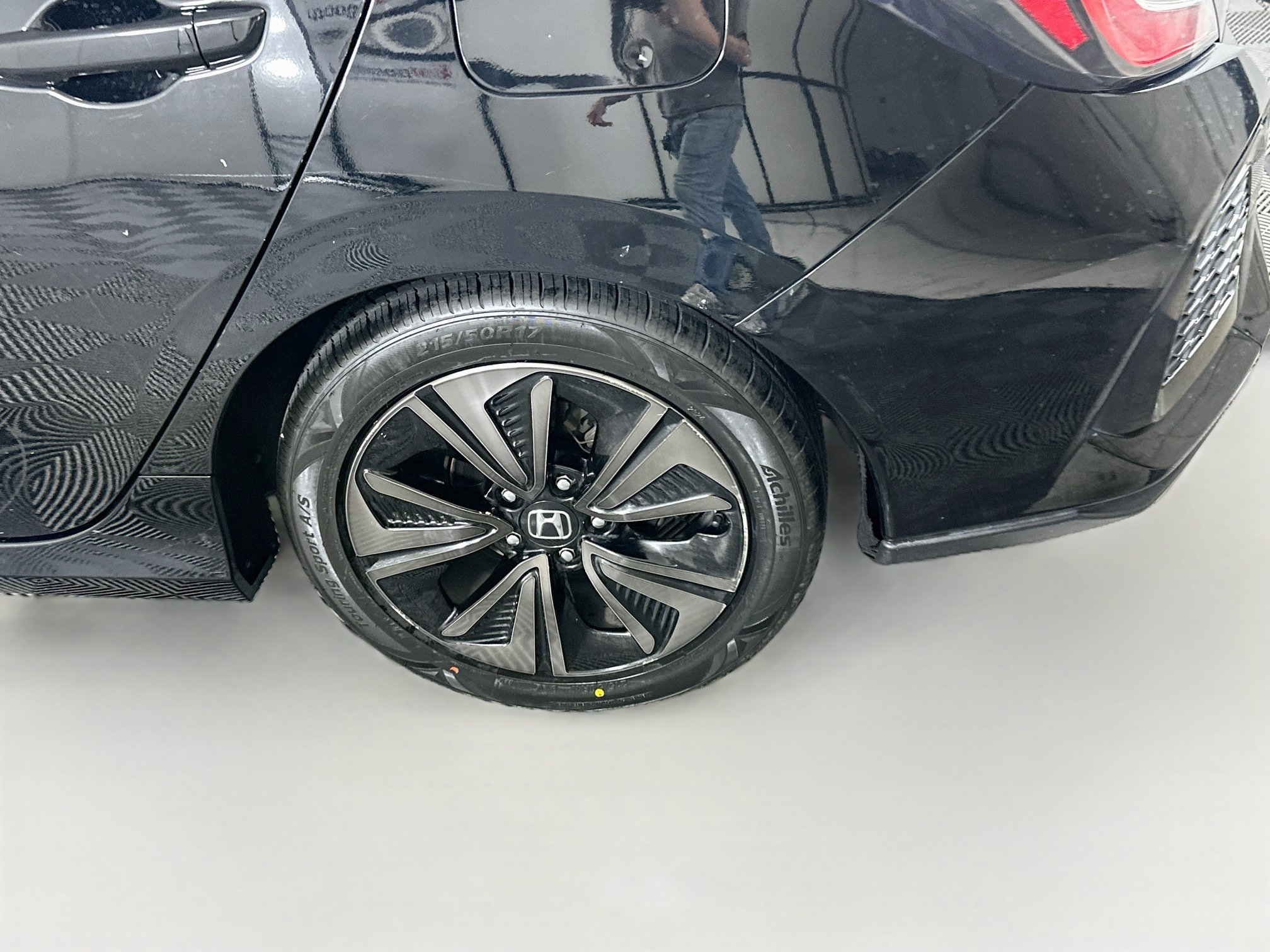 Used 2018 Honda Civic EX image 11