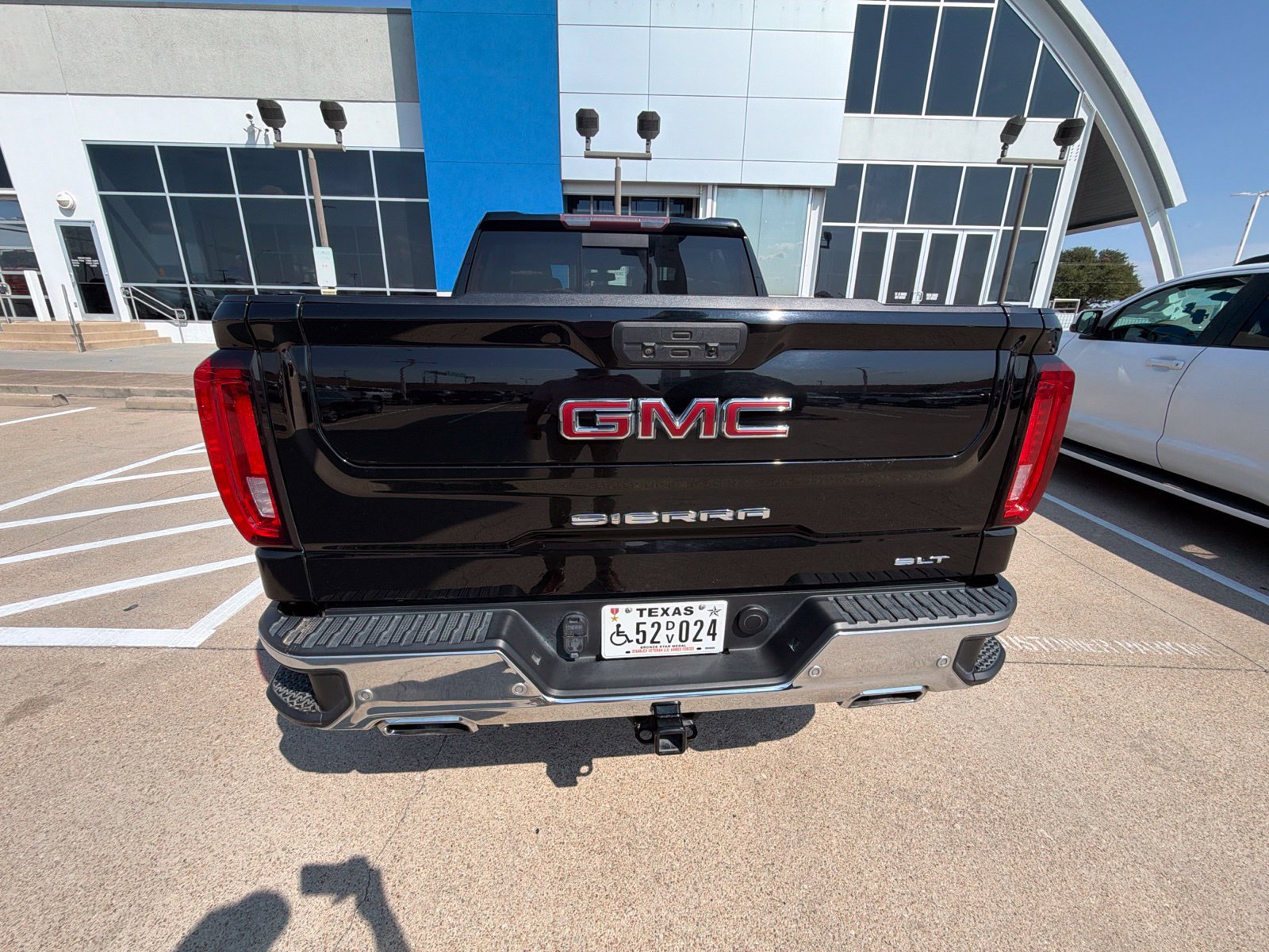 Used 2020 GMC Sierra 1500 SLT AWD/4WD image 16