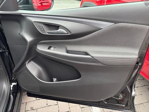 New 2026 Buick Envista Preferred FWD image 31