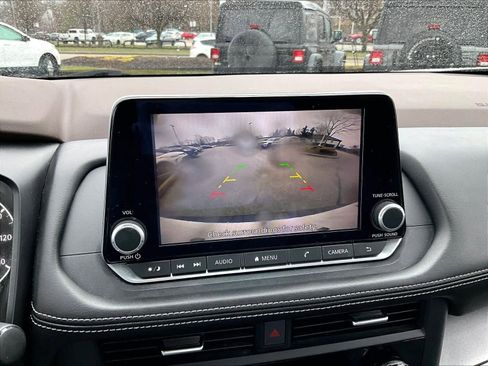 Certified 2023 Nissan Rogue SV AWD/4WD image 19