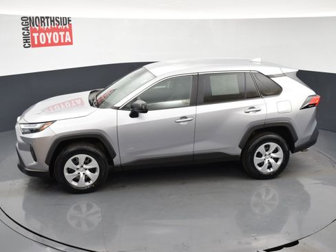 Used 2024 Toyota RAV4 LE image 17
