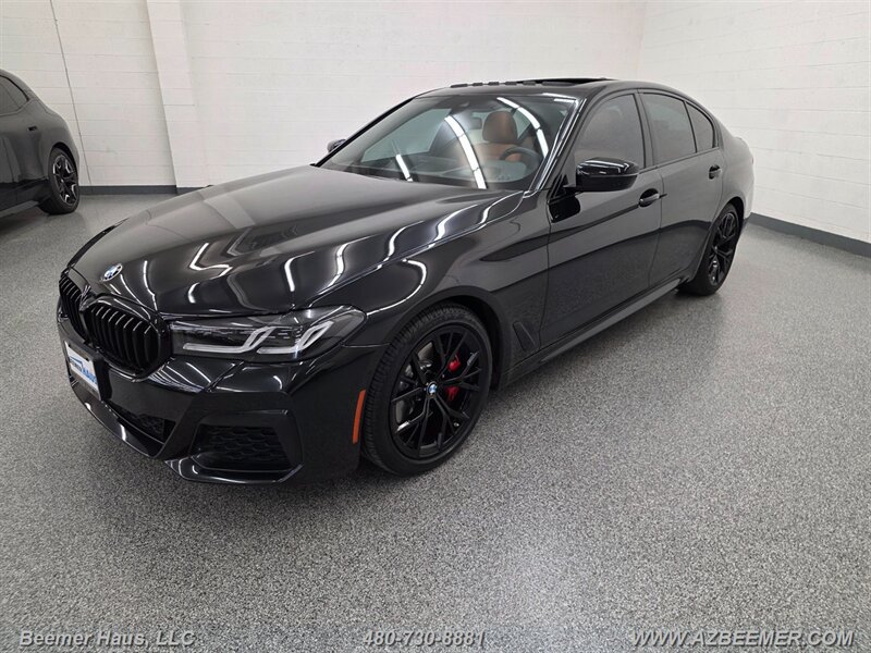 Used 2023 BMW 530i w/ M Sport Package RWD image 2