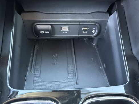Certified 2024 Kia Telluride SX Prestige AWD/4WD image 28