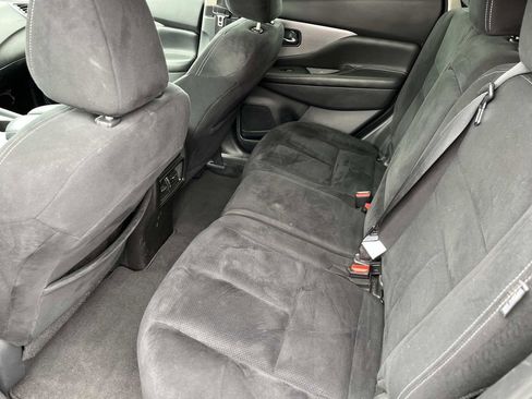 Used 2021 Nissan Murano SV image 17