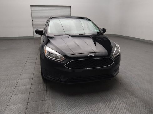 Used 2018 Ford Focus SE FWD image 14