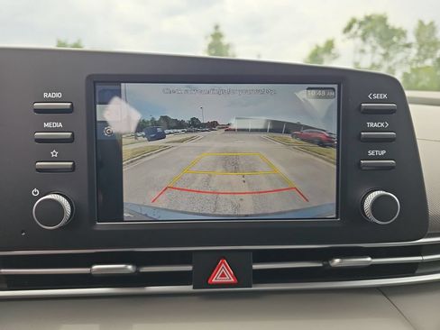 New 2026 Hyundai Elantra SE FWD image 22