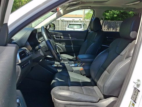 Used 2022 Kia Telluride EX w/ EX Premium Package AWD/4WD image 14
