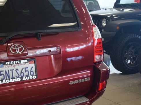 Used 2005 Toyota 4Runner SR5 image 24