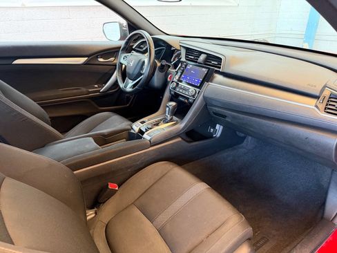 Used 2019 Honda Civic EX image 6