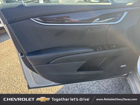 Used 2016 Cadillac XTS Premium w/ Driver Assist Package image 18