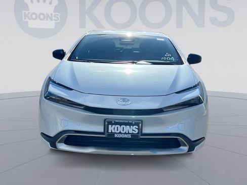 New 2026 Toyota Prius Plug-In Hybrid FWD image 11