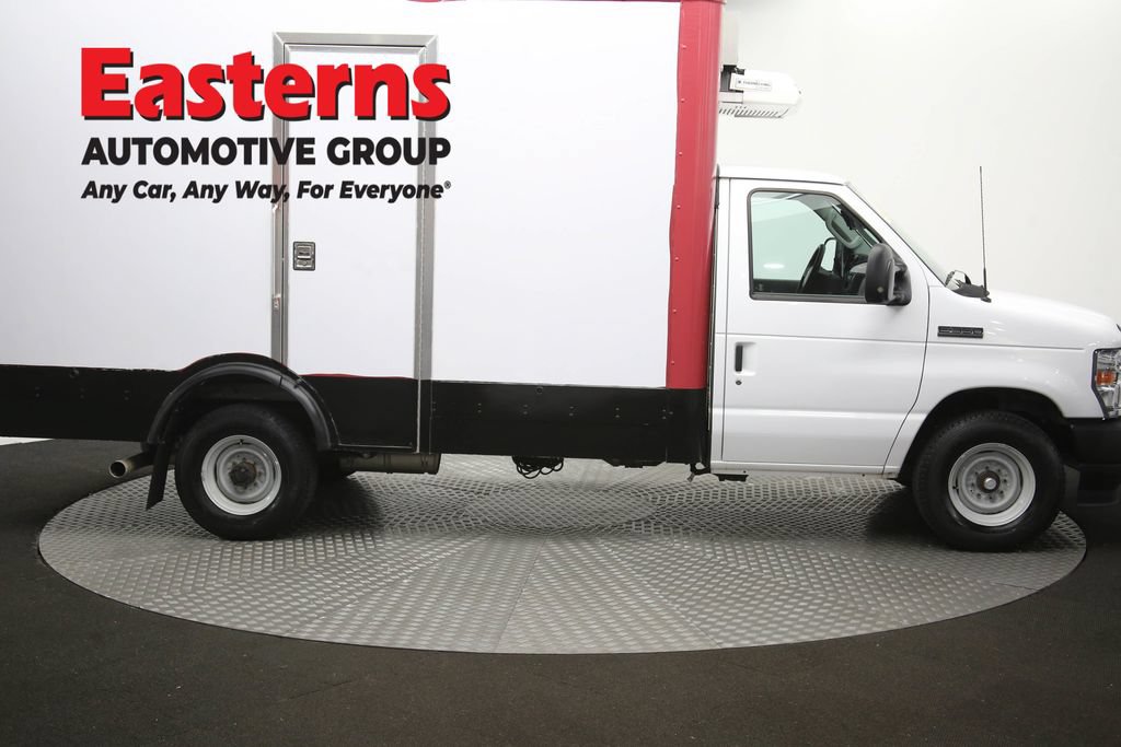 Used 2023 Ford E-350 and Econoline 350 Super Duty w/ Power Windows & Locks Group RWD image 45