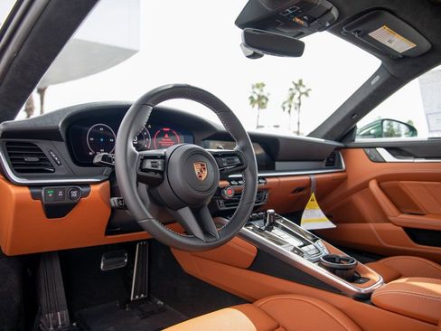 New 2026 Porsche 911 Carrera 4S image 4