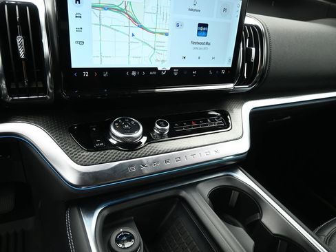 New 2025 Ford Expedition Platinum w/ Stealth Performance Package image 15