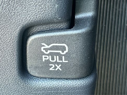 New 2025 Lincoln Aviator AWD w/ Equipment Group 101A image 29