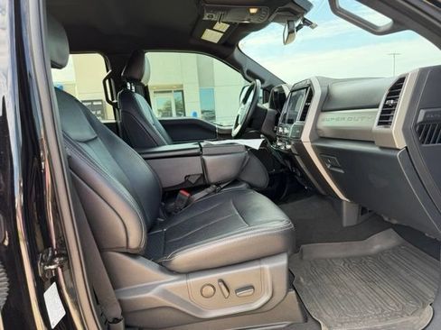 Used 2022 Ford F250 Lariat w/ Tremor Off-Road Package AWD/4WD image 11