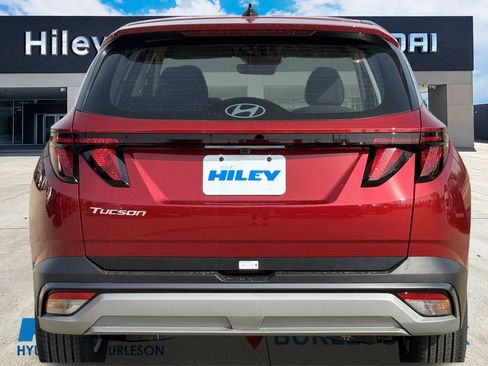New 2026 Hyundai Tucson SE image 5