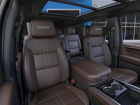 New 2026 Chevrolet Tahoe High Country AWD/4WD image 17