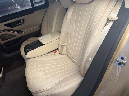 Used 2022 Mercedes-Benz S 500 4MATIC image 7