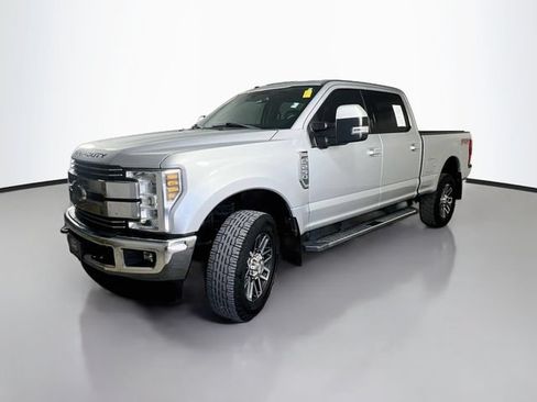 Used 2018 Ford F250 Lariat w/ Tow Technology Bundle AWD/4WD image 4