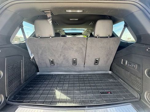 Used 2024 Chevrolet Tahoe Z71 w/ Z71 Off-Road Package image 31