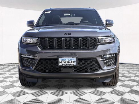New 2025 Jeep Grand Cherokee Limited w/ Luxury Tech Group II image 13