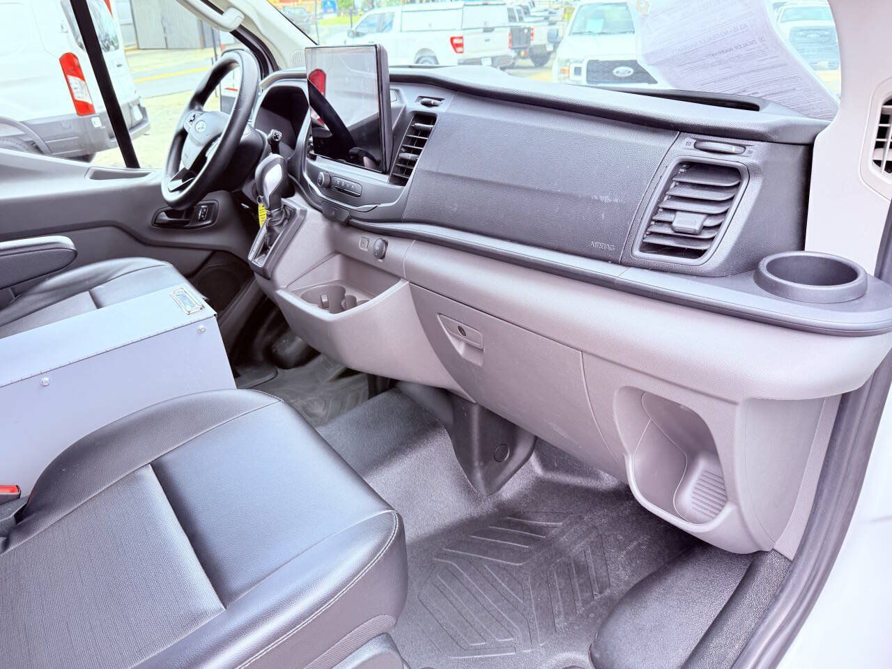 Used 2023 Ford Transit 250 Low Roof w/ Load Area Protection Package RWD image 8