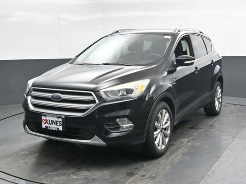 Used 2017 Ford Escape Titanium FWD image 8