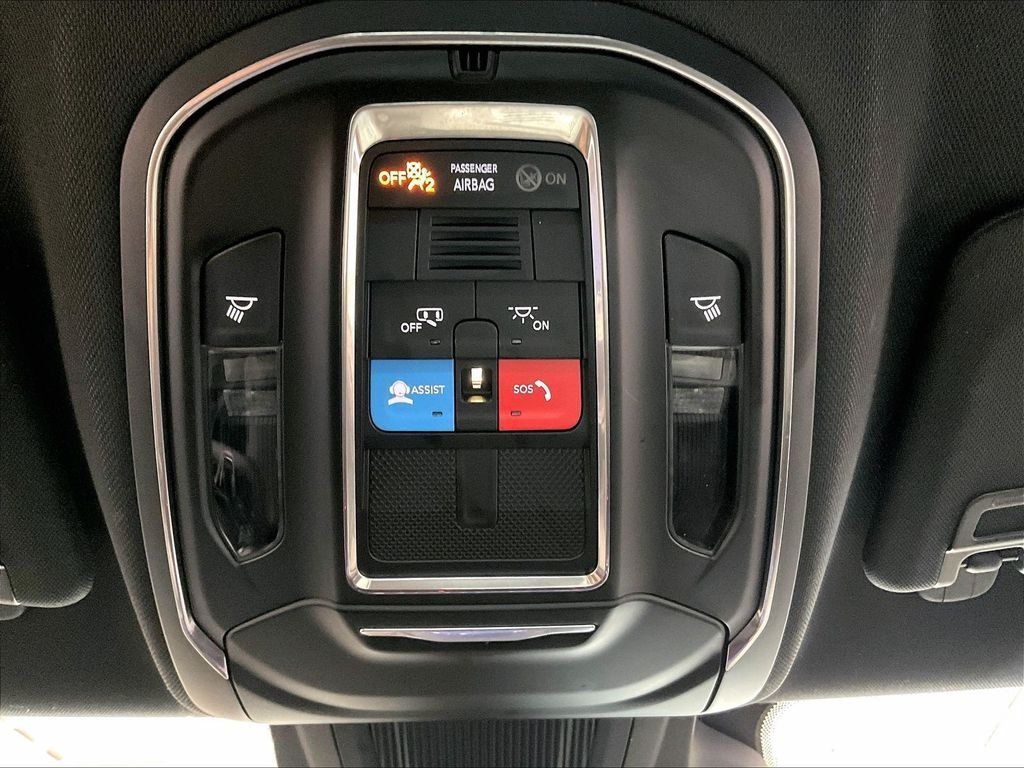 Used 2025 Dodge Charger Daytona R/T w/ Quick Order Package 25M R/T AWD/4WD image 25