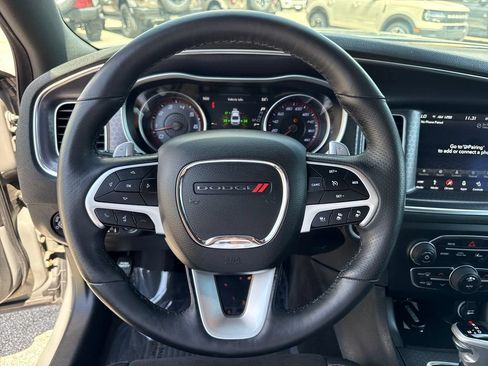 Used 2018 Dodge Charger R/T Scat Pack w/ Dynamics Package RWD image 15