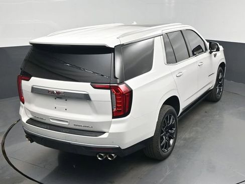 Used 2021 GMC Yukon Denali w/ Denali Premium Package RWD image 24