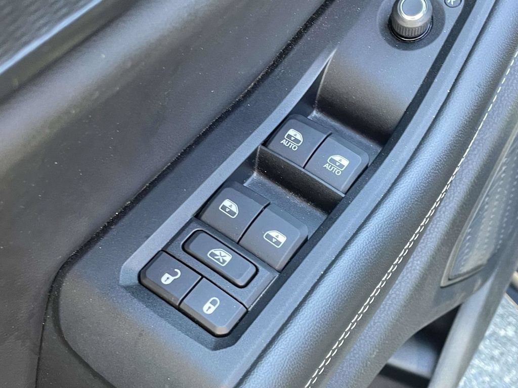 Used 2023 Jeep Grand Cherokee Altitude AWD/4WD image 64