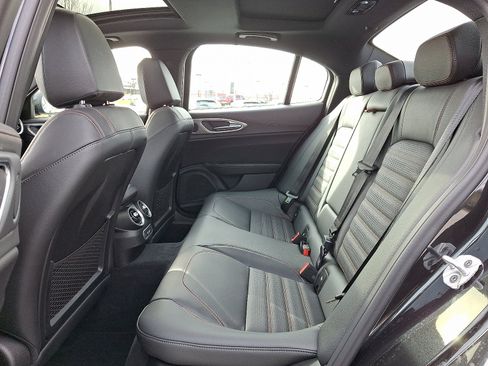 New 2025 Alfa Romeo Giulia AWD w/ Driving Assist Package image 5