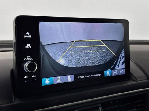 Certified 2024 Honda Pilot EX-L image 13
