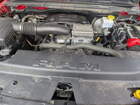 Used 2024 RAM 1500 Laramie image 26