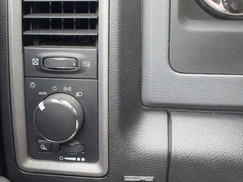 Used 2017 RAM 3500 Tradesman w/ Power & Remote Entry Group image 24