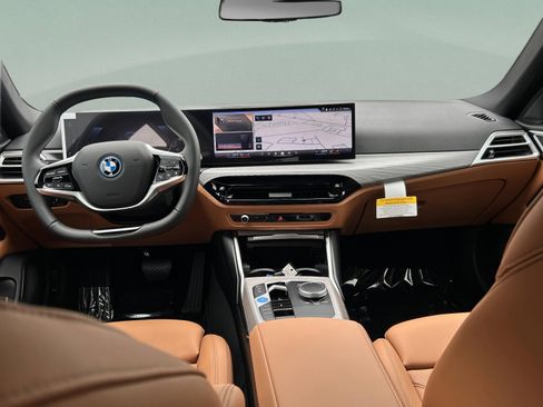 New 2026 BMW i4 eDrive40 w/ Parking Assistance Package image 9