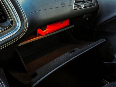 Used 2022 Dodge Challenger SRT Hellcat w/ Plus Package image 15